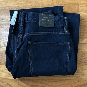 NEW Banana Republic Mens Size 30x32 Denim Straight Fit Standard Jeans Dark Wash
